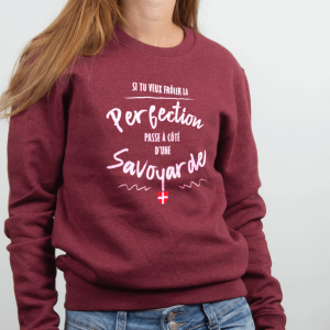 PULL FEMME : FRÔLE LA PERFECTION PASSE À CÔTÉ D&rsquo;UNE SAVOYARDE